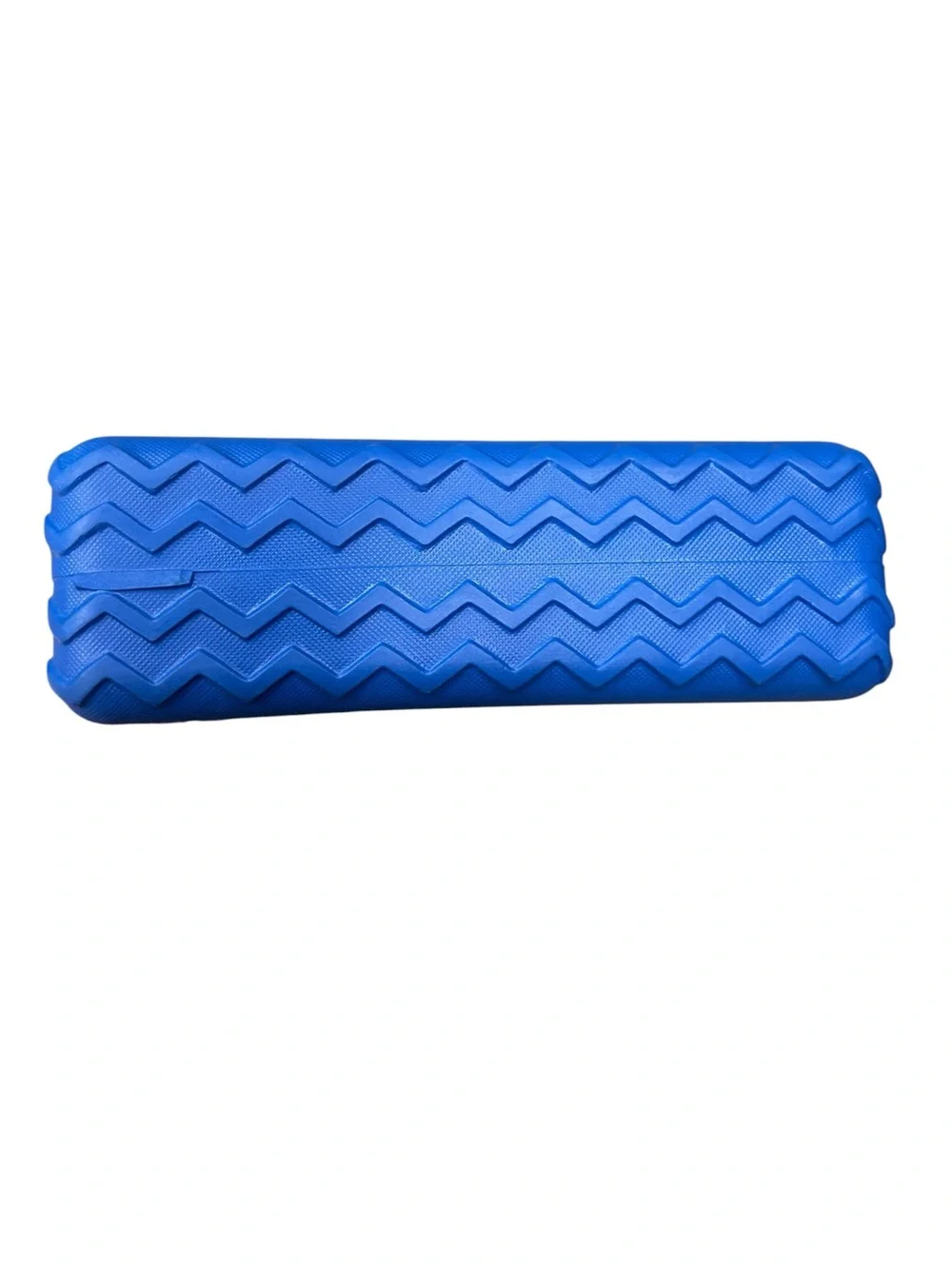 Beauty and the Bogg Cosmetic Bag Royal Blue and White Preowned